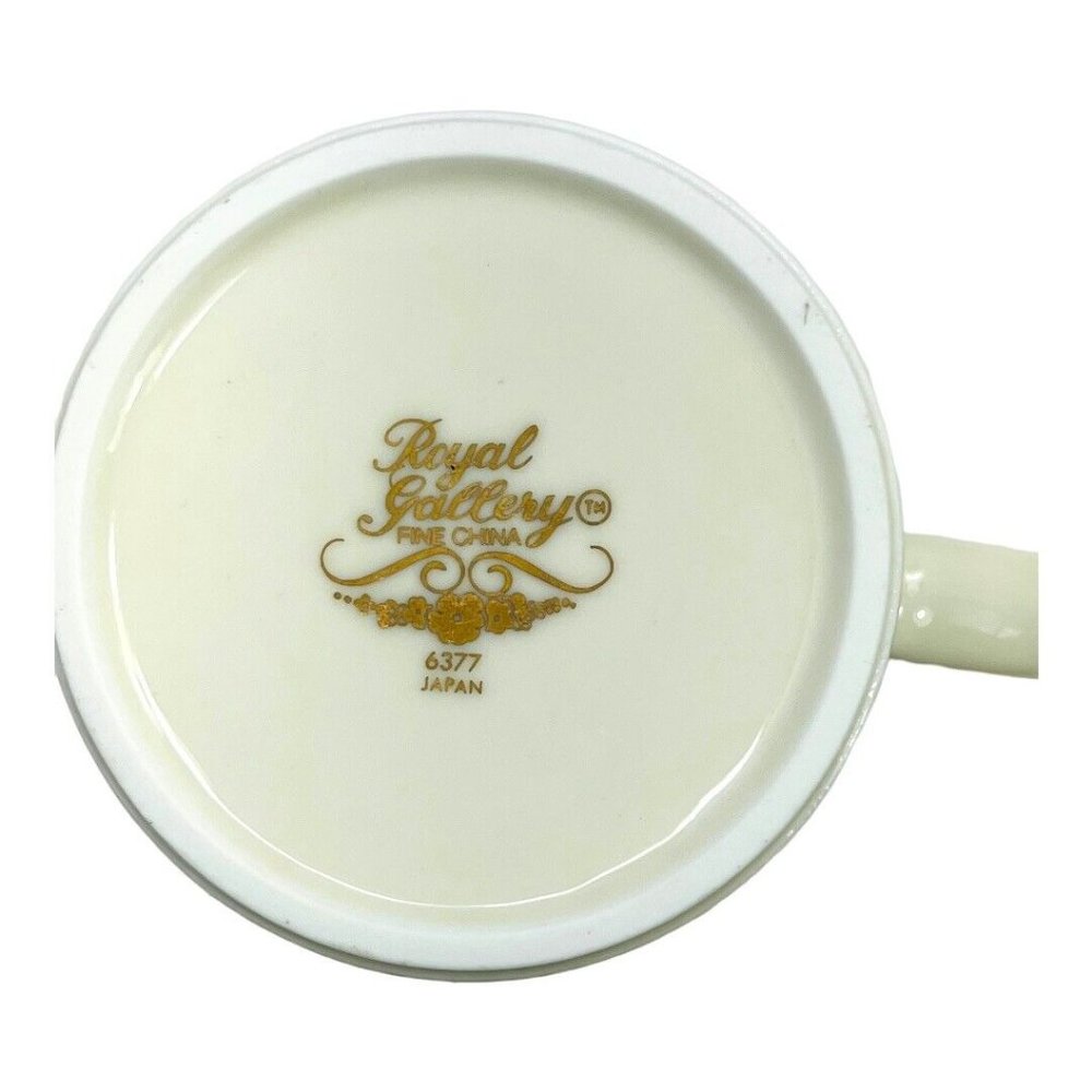 Set Of 4 Royal Gallery 6377 Christmas Tree Coffee Mugs Cups Gold Trim Vintage - Picture 9 of 11